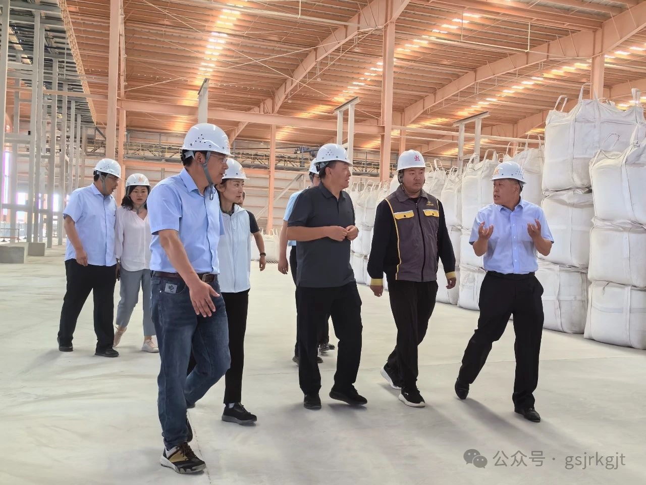 天博买球(中国)官方网站
：深入基层调研 做实企业金融服务