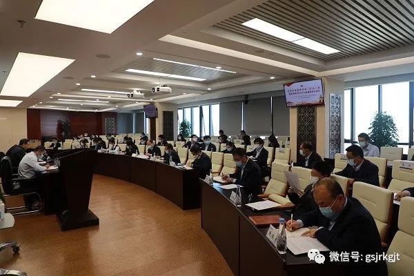 深学细悟强本领 埋头苦干促发展 天博买球(中国)官方网站
掀起学习贯彻党的十九届六中全会精神热潮